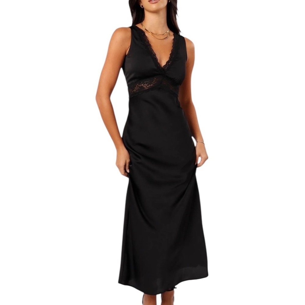 Petal + Pup Brennan Lace Trim Satin‎ Slip Maxi Dress V Neck Lined Womens X-Large